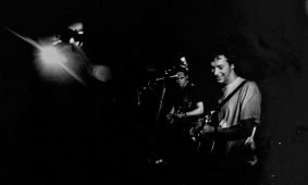 coldplay-at-the-Bull-and--011.jpg