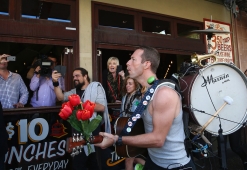 Chris+Martin+Coldplay+Films+Video+Sydney+c1SDeg2KO0Fx.jpg