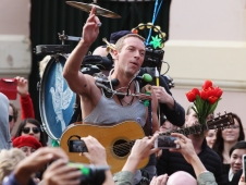 Chris+Martin+Coldplay+Films+Video+Sydney+ZjyFKzPkMZKx.jpg