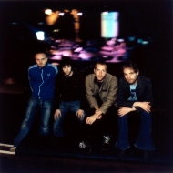 coldplay2002-xxlarge_transqE74yoMJTRsCXc-E74WelzvHHt1JVYR-Ugcv2HpXeyI.jpg