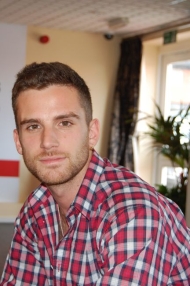 guy7110.jpg