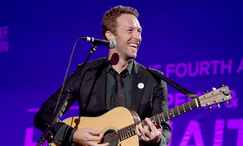 Chris Martin participe au "Help Haiti Home Gala"