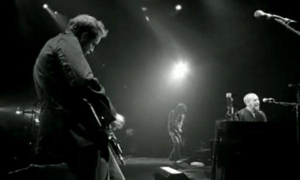 Sortie du DVD Live2003